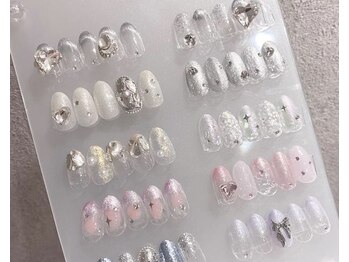 デュアスアール チャンドラ(DuasR chandra)の写真/新規様は、嬉しい付替えオフ無料◎フィルイン施術♪パラジェル取扱い店♪シンプルからゴージャスまで!