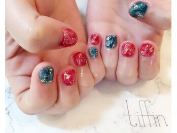 ネイルサロン ティフィン(tiffin)/ニュアンスネイル