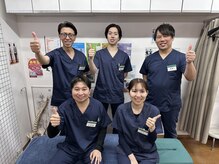 わかば名倉堂整骨院の雰囲気（集合写真）