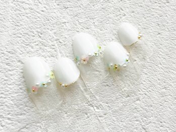 フラワーネイル