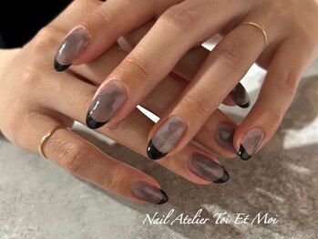 ネイルアトリエ トワエモア(Nail Atelier Toi Et Moi)/フレンチ
