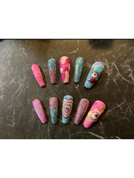 手描きアートが得意なサロン