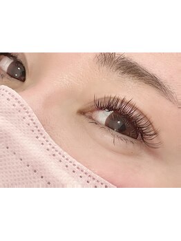 ナチュラル上品な目元にしたい