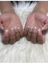 マンマ ディ ビビ ネイル(mamma di vivi nail)/