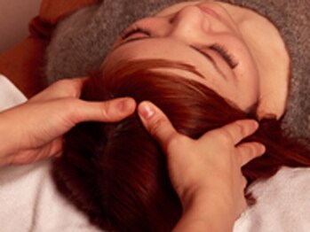 阿里郎リラクゼーション 下北沢店の写真/スマホやPCによる目の疲れ、首肩コリに【ほぐし整体30分+足裏/足つぼ30分+眼精疲労or美脚10分計70分¥3900】