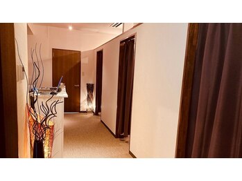 もみほぐし赤月/広々とした個室空間☆