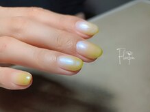 フローフェン(Floofen)/ミモザカラーのグラデーション