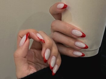 ヨーリ(YooLi)/フレンチネイル