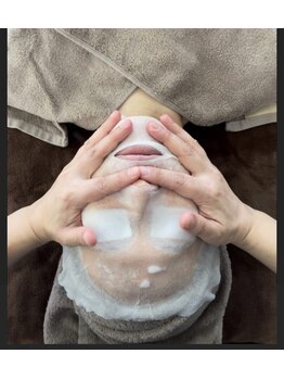 ラブームココ(LaBoom CoCo)の写真/８月の毛穴の開きや皮脂詰まりをケア！炭酸高濃度ピーリングで目指す肌質改善☆