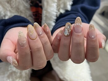 メルシー(Merci)/成人式ネイル　ｂｙタカハシ