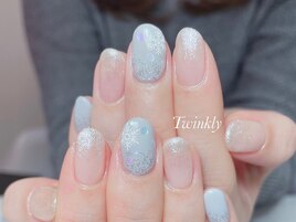 シンプルアートのseasonネイル