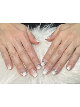 シンプル系（オフィス・日常）が得意