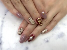 レオパードネイル