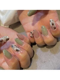 アニマル風カジュアルネイル