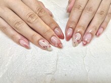 バズネイル(VAZ NAIL)/