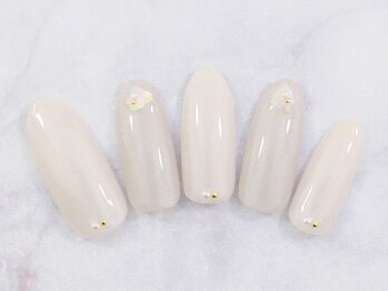 ネイルプラザ 河原町OPA店(NAIL PLAZA)/シンプル華やかネイル☆