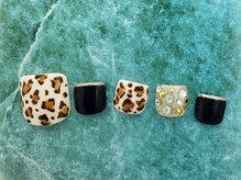 ラウレア(Laule'a)/フット定額Trend メタリック