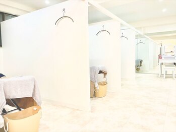 オリビア アイラッシュ(OLIVIA EYELASH)/落ち着いた店内★/茨木/高槻