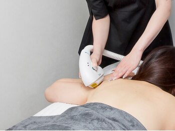 アイ(Ai)の写真/【効果満足度◎】都度払いで安心!スピーディー&痛みを最小限にツルツル美肌へ♪VIO~全身/部分脱毛まで◎