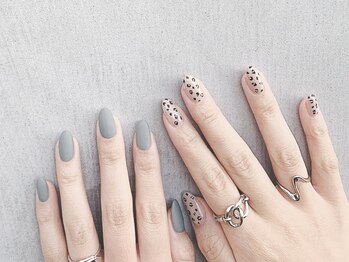 ドレス ネイルアンドアイラッシュ 三国(Dress)/くすみカラー×レオパード○