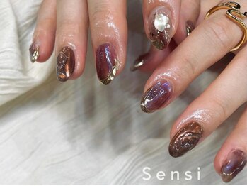 センシネイル 柏東口駅前店(Sensi Nail)の写真/1級ネイリスト/Top Nailist多数在籍！いつでも安定したカウンセリングと高い技術をご提供致します☆