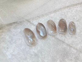 くすみベージュニュアンスネイル