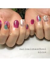 ニコ(nico+)/パープルを使ってお任せネイル＊