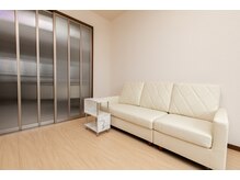 インフィニティ(INFINITI)/店内写真.☆.:*・°