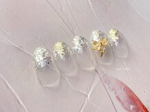 エストリブレ(estLivre)/フラワーパーツネイル