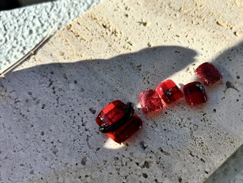 テテネイル(tete.nail)/フット　赤のギンガムチェック