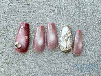 プルトン(PLUTON)/