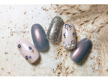ネイルクローネ(nail crone)/バラネイル
