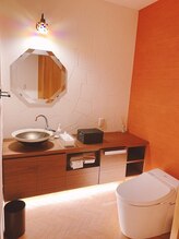 ハピネス(Happiness)/化粧室