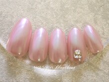 ネイルサロン ブランシュール(Nail Salon Blancheur)/Ｖカットビジューのオーロラ