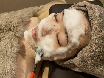 アンドエピ(&epi)の写真/【韓国式肌管理】[韓国式毛穴洗浄×ララピール]で毛穴の黒ずみ&ひらきを撲滅!毛穴知らずな肌を手に入れて♪