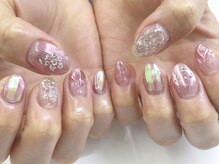 ミナミネイル(MINAMI NAIL)/ピンクミラー×銀箔お花ネイル