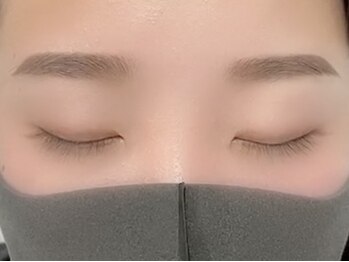 エム 新大久保店(M)/アイブロウスタイリング ¥3000