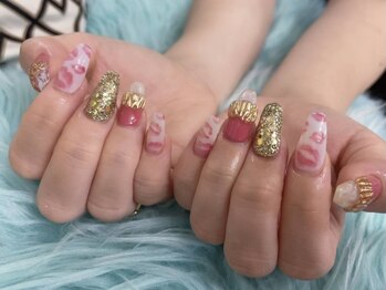 コンフォート(Comfort)の写真/【爪のお悩み/コンプレックス解消◎】長さ出しで理想の美フォルムを叶える☆すらっと美しい縦長美爪に♪