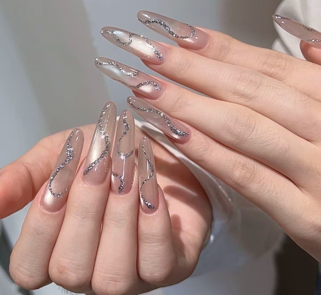 ゆき　ネイルライト Amazon.com: 395-405nm Gooseneck UV Flash Cure lamp for Gel x Nails