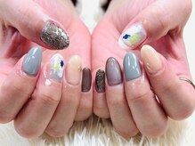 シチ ネイル(shichi nail)/シンプルデザイン