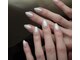 シエイチアイネイル(CHI Nail)の写真/【ブライダルにもおすすめ】手元に華を添えるには美フォルム特化のCHI Nailへ★パーツやカラーも豊富◎
