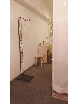 ニコルビー(Nicole Bee)/丁寧なカウンセリング