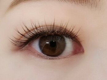 ミウ(MIU)の写真/【話題沸騰中】LEDエクステパーマが人気！より長くボリュームのある華やかeyeに♪メイクの時短にも♪