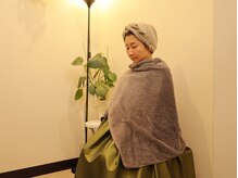リアクトビビィ(Re:act/vivie)の雰囲気（ただ、熱いだけではない「おかま直伝よもぎ蒸し」を提供。）