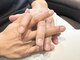 エン 中崎町(enn.)の写真/【さりげなく惹きつける】指先や眉を整えて、清潔感と自信を。《体験ハンドクイックコース 2,200円》