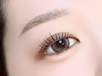 ヌーブ(NOUVE)の写真/朝の感動が夜まで続く。圧倒的な持続力「LEDエクステ」と計算された似合わせ技術で理想をキープ!