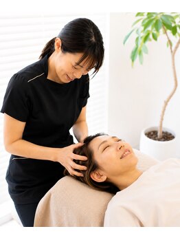 サプリ 梅田の写真/【女性特有の不調に】私達にお任せ◆女性スタッフによる安心施術で、冷え・歪みを脳から優しく整える!