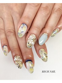 新作！爽やかな春ネイル