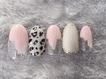 アミュレット(AMULET)/10月定額　4950円(税込)