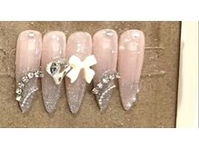 ナオミ 新宿店(Naomi)/定額制・トレンドデザイン